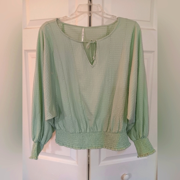 Anthropologie Mint Green Gerri Seersucker Boho Textured Blouse. Size M - Picture 2 of 7